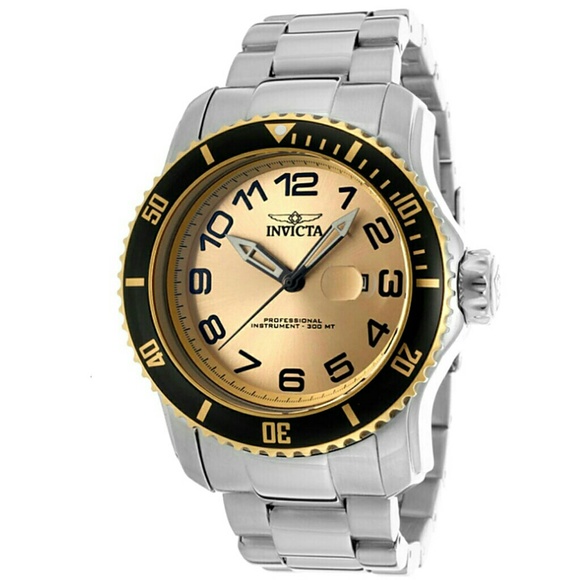 Big saleNWT $800 INVICTA DRIVER MEN WATCH
